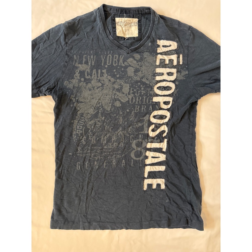 Aeropostale Mens V-Neck Graphic Tee Faded Navy Blue Distressed Logo Small - Picture 3 of 9